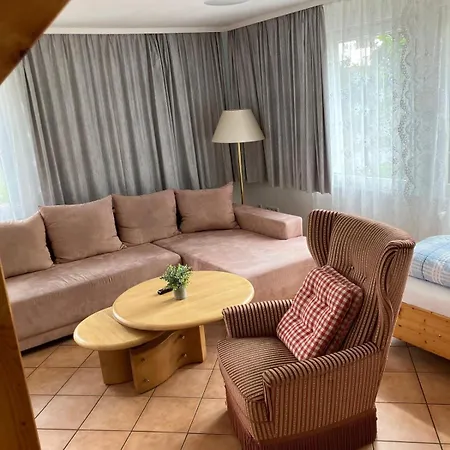 Chausseehaus - Am Harzrand Appartement *
